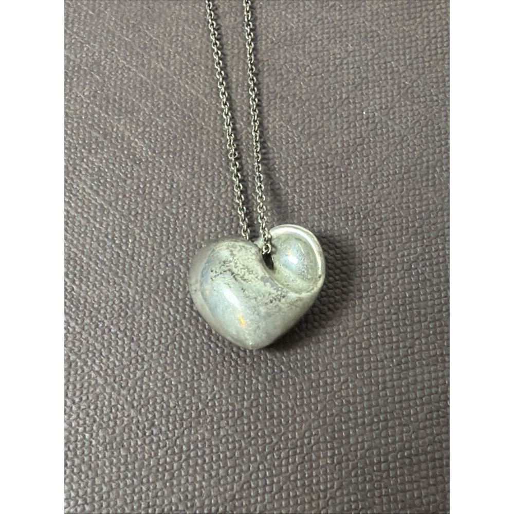 Tiffany & Co Solid Sterling Silver Puff Heart Charm Pendant Necklace 925‎ Patina